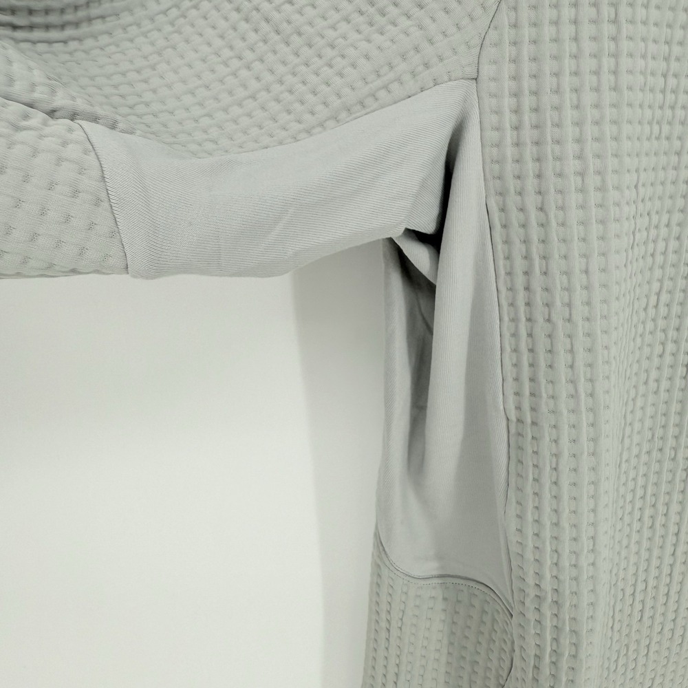 Lululemon Men's Waffle-Knit Half Zip In Silver Drop - Picture 10 of 11